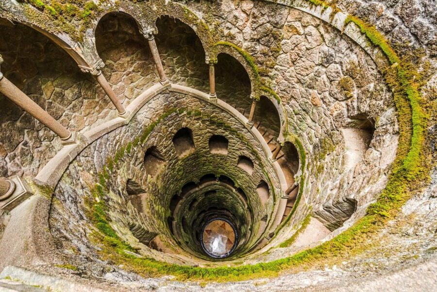 Sintra: Castle of the Moors & Quinta Entry with Audio Guides - Getting to Sintra the easy way, then starting at the right spots