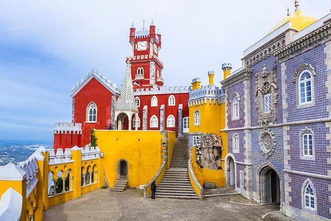 Sintra Deluxe from Lisbon with Pena Palace ticket - Sintra Time for Lunch: How to Spend 90 Minutes Smartly