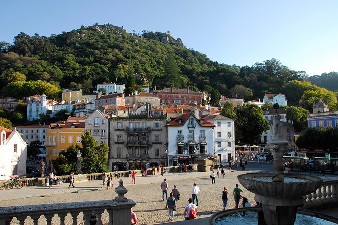 Sintra Palaces Private Tour with Pena Palace and Quinta da Regaleira - Start at Hard Rock Cafe, then settle into the minivan rhythm