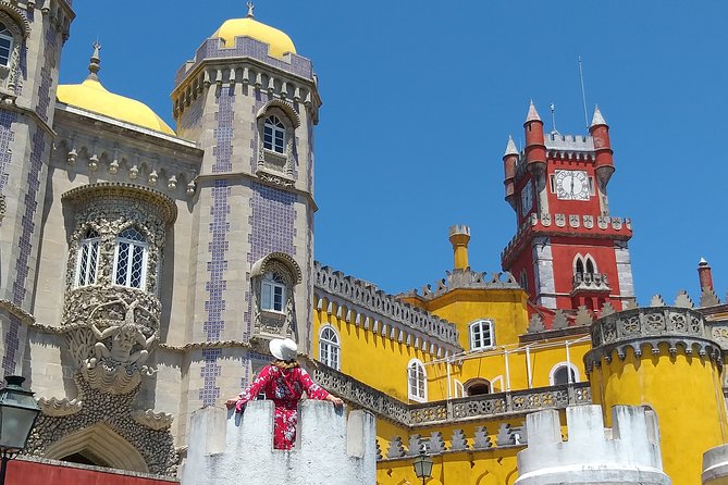 Sintra, Pena Palace, Cabo da Roca and Cascais from Lisbon - Guides make or break the day