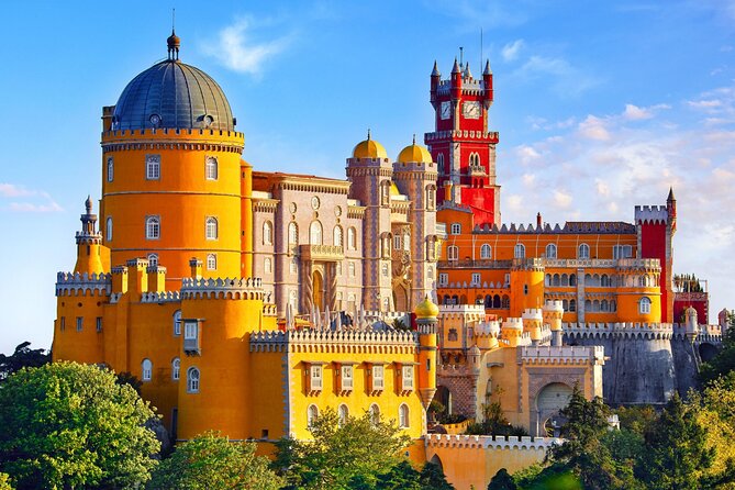 Sintra, Pena Palace, Quinta da Regaleira & Cascais Group Tour - Price and Value: Why This Tour Can Feel Worth It