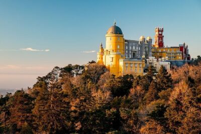 Sintra Private Tour with Tickets: Pena Palace & Moorish Castle - Castelo dos Mouros (Moorish Castle): Walls, Views, and Morning Energy
