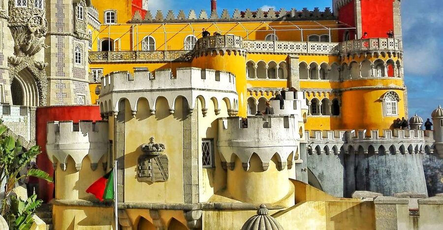Sintra: Truly Private Tour to Pena Palace & Regaleira - Pena Palace timing: getting the big views before the crush
