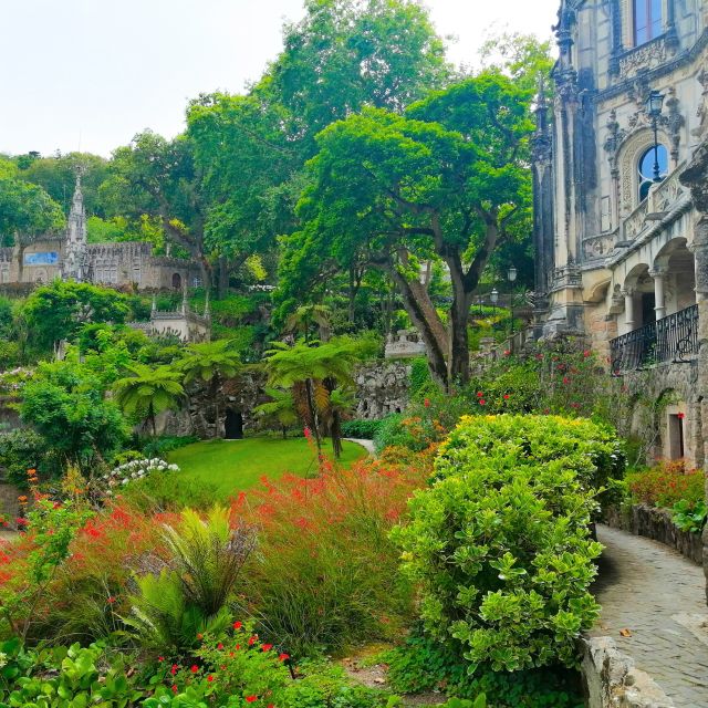 Sintra: Truly Private Tour to Pena Palace & Regaleira - Pena Palace inside or outside: ticket reality check