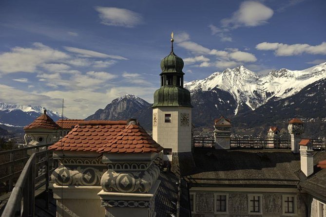 Skip the Line: Ambras Castle in Innsbruck Entrance Ticket - Rüstkammer Armory Cabinets: the armor that turns heads