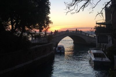 Skip the Line: Best of Venice Private Tour Including San Marco Doges' Palace and Gondola Ride - St. Mark’s Basilica: Byzantine meets Venetian taste