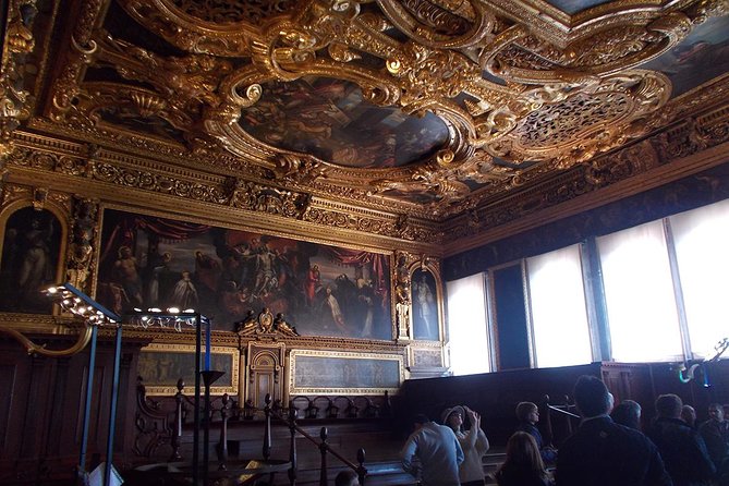 Skip the Line: Doge's Palace Guided Tour in Venice - The Bridge of Sighs and the prisons: where the story gets heavy