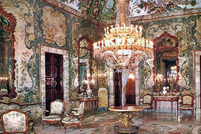Skip the Line Royal Palace Madrid Exclusive Guided Tour - Royal Palace Madrid Without the Crowd Crush