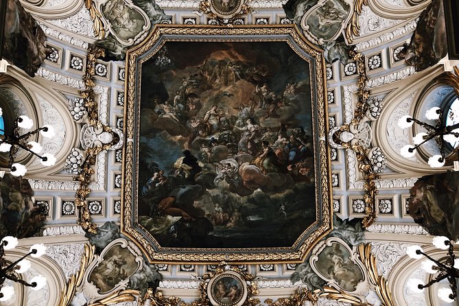 Skip the Line Royal Palace Madrid Tour Semi-Private 8ppl max - 2:30 pm Start at Plaza de la Armería: Getting There Without Stress