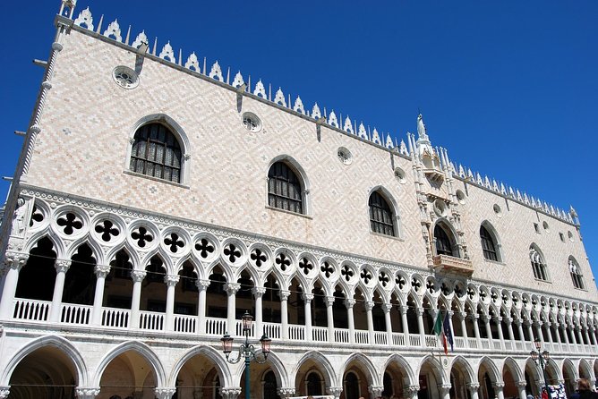 Skip the Line Venice Doge's Palace and St. Mark's Basilica Tour - Doge’s Palace: Gothic grandeur plus the stories of the doges