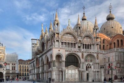 Skip the Line Venice Doge's Palace and St. Mark's Basilica Tour - St. Mark’s Basilica: St. Peter’s Door, mosaics up close, and museum time