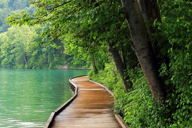 Slovenia in One Day: Lake Bled, Postojna Cave and Predjama Castle - Key highlights that make this tour worth your time