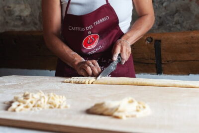Small Group Pasta Making Class Wine Tasting in a Tuscan Castle - The castle grounds and wine estate: what you actually see