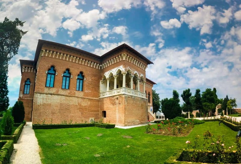 Small Group Tour to Mogosoaia Palace & Snagov Monastery - Snagov Monastery Island: Where folklore meets stone