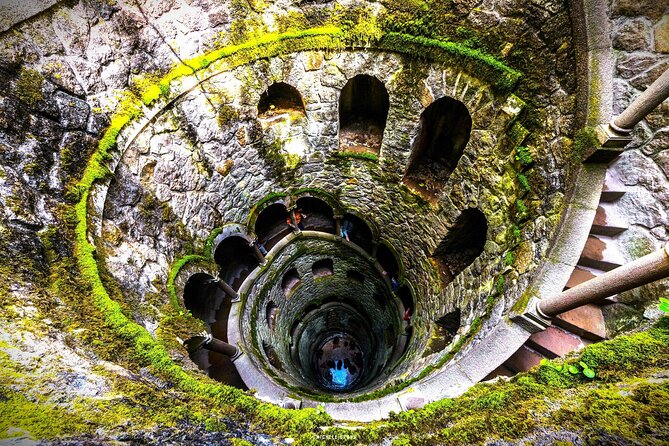 Small-Group Tour to Sintra , Pena Palace , Regaleira & Cascais - Key things that make this Sintra day trip work