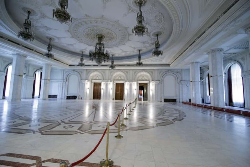 Spanish & Italian guided tour - Palace of Parliament - The Pink Room and the ONU connection