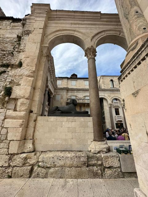 Split and Diocletian's Palace walking tour with a local guid - Split local life: squares, streets, and market energy