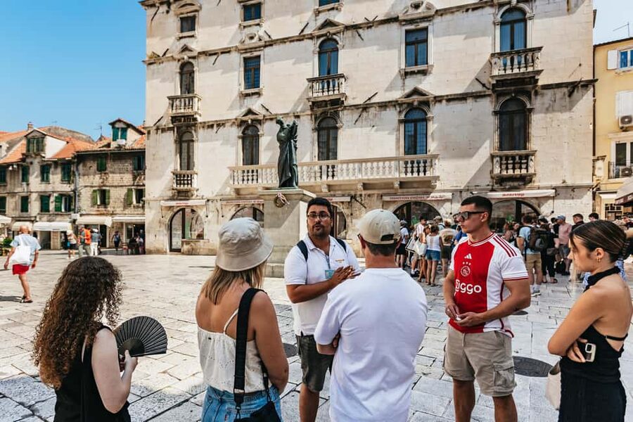 Split: Diocletian Palace & Old Town Guided Walking Tour - Fruit Square and Town Hall: the later layers after Rome