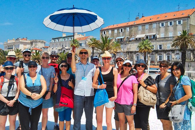 Split: Diocletian's Palace Walking and Wine Tasting Tour - Grgur Ninski statue: the short stop that adds a big meaning