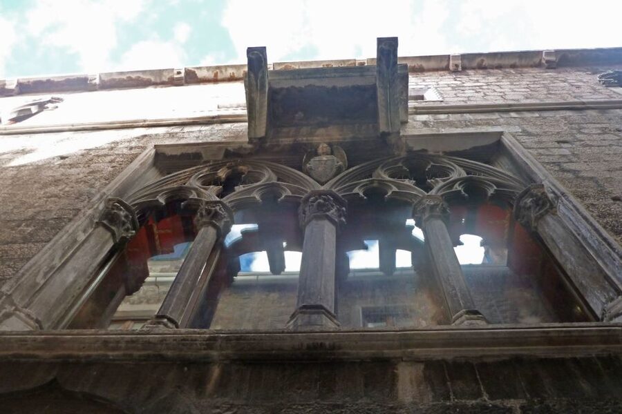 Split: Game of Thrones Tour with Diocletian's Palace Cellar - Why the guides’ photos and videos matter more than you’d think