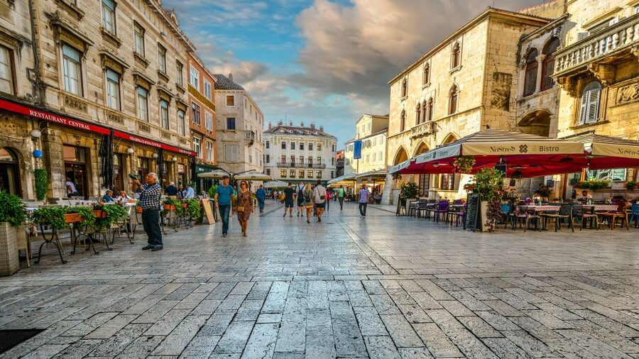 Split: Game of Thrones Tour with Diocletian's Palace Cellar - Who should book this Split Game of Thrones tour, and who might skip it