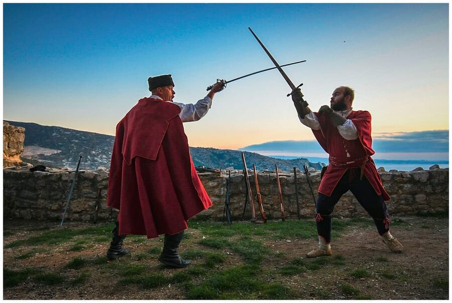 Split: Klis Fortress GOT and Olive Museum Entry Tickets - Food, natural cosmetics, and the value of tasting before buying
