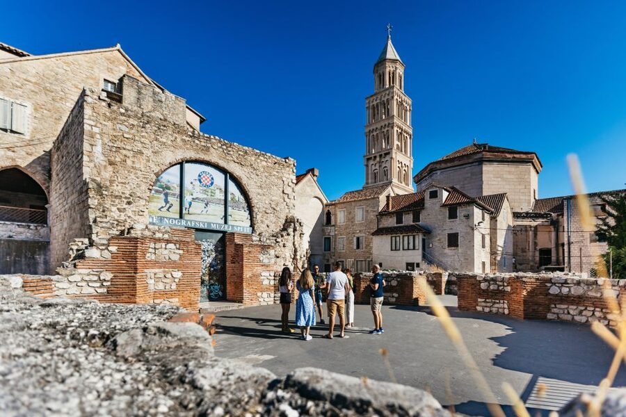 Split: Old Town and Diocletian Palace Walking Tour - The Guide Factor: Humor, Local Pride, and Clear Explanations