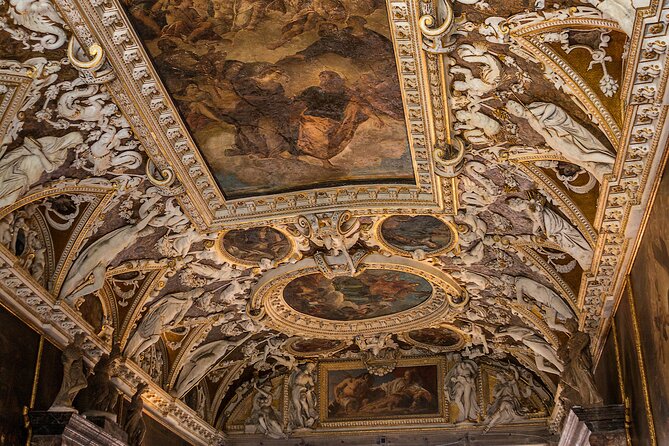 St Mark’s Basilica & Doge’s Palace Skip the Line - Semi-Private - Small-Group Pace and the Role of Your Guide