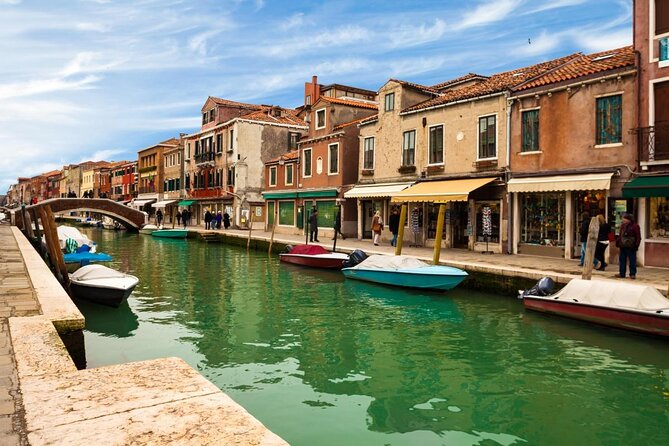 St Mark's, Doge's Palace, with Murano and Burano & Gondola Ride - Key moments that make this tour worth your time