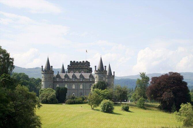 Standing Stones, Inveraray and Kilchurn Castles & Highland Tour starting Glasgow - Getting out of Glasgow: an early start you can handle