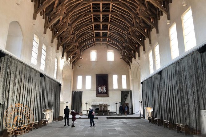 Stirling Castle and Loch Lomond Full-Day Private Tour in a Premium Minivan - Why This 8-Hour Private Route Works So Well