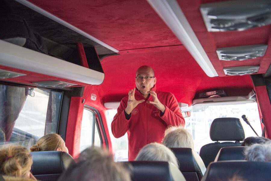 Stirling Castle, Highland Lochs & Whisky Tour from Edinburgh - Lunch by Loch Lomond: How to Choose Between a Boat Trip and a Walk