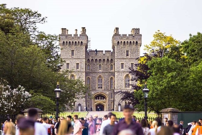Stonehenge and Windsor Castle Tour from London With Entry Tickets - What’s included (and what you’ll pay for)