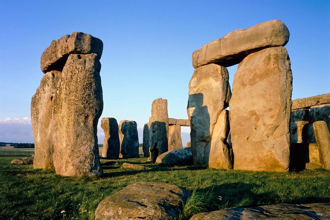 Stonehenge, Windsor Castle, and Bath from London - A one-day trio that actually works from London