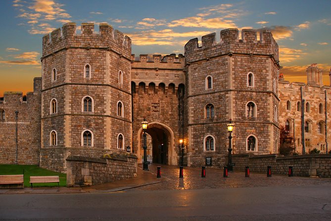 Stonehenge, Windsor Castle and Bath Full Day Guided Tour - Key Things to Know Before You Go