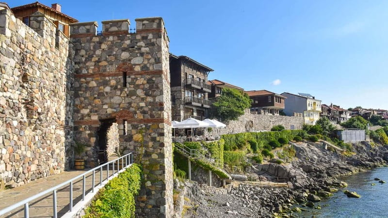 Sunny Beach: Sozopol Old Town, Ravadinovo Castle & Boat Tour - Picking up in Sunny Beach or Nessebar (and why it matters)