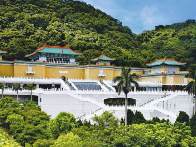 Taipei: Morning City Tour with National Palace Museum Entry - National Palace Museum: Why This Is the Stop Everyone Mentions