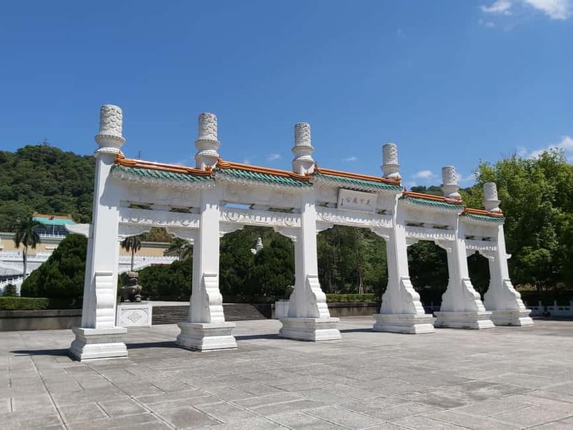 Taipei: Morning City Tour with National Palace Museum Ticket - Practical tips so the day feels smooth