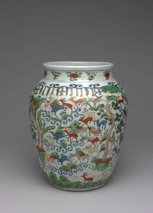Taipei: National Palace Museum E-Ticket - Adding Zhishan Garden nearby: trade artifacts for quiet atmosphere