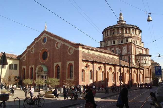 The Last Supper and Sforza Castle Tour - group tour - How the guides make the difference (and why headsets help)