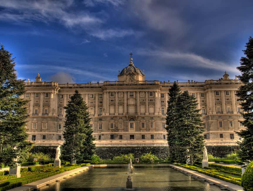 The Most Complete Tour of Madrid: Austrias, Cathedral, Palace - Local Guides - Calle de la Sal and the watchmaker detail