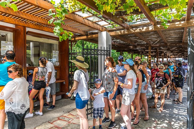 The Palace of Knossos with Skip-the-Line Ticket - When to go: avoid the worst heat and pair with Heraklion