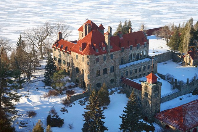 Thousand Islands Two Castle Helicopter Tour - The river’s darker side: shipwreck history and sunken-ship views