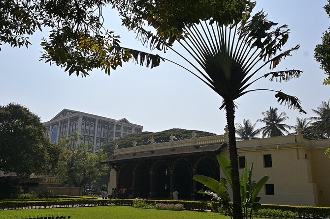 Tipu Palace + Koté Vishnu + Fort + KR Market + Jain Temple = Bengaluru Pété Walk - Bangalore Fort Remains: The Mud-to-Stone Story in What’s Left