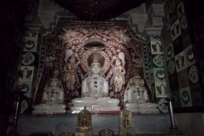 Tipu Palace + Koté Vishnu + Fort + KR Market + Jain Temple = Bengaluru Pété Walk - Kote Vishnu (Kote Venkataramana Temple): Carved Stone and Myth on Walls