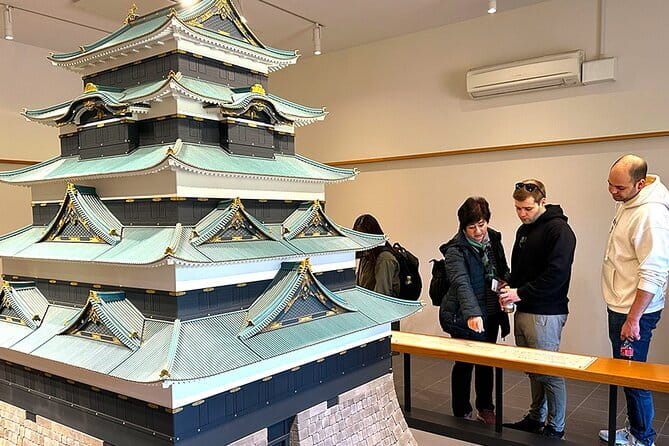 Tokyo Castle & Imperial PalaceーShogun Walking Tour - Key things that make this tour worth it