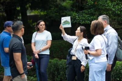 Tokyo: Imperial Palace East Gardens Walking Tour - Honmaru ruins: seeing Edo Castle’s core and its defense mindset