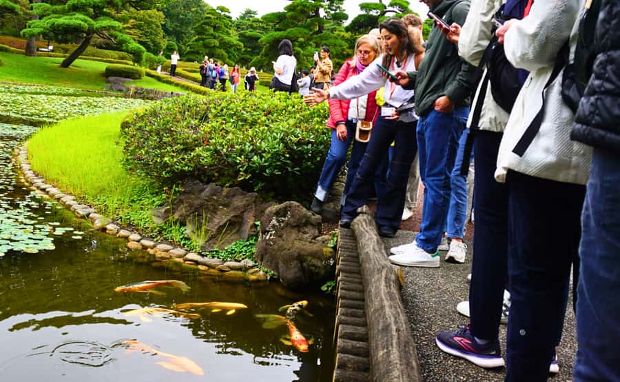 Tokyo: Imperial Palace, the history of Japan (ENGLISH GUIDE) - Why the Imperial Palace grounds feel like a history lesson in motion