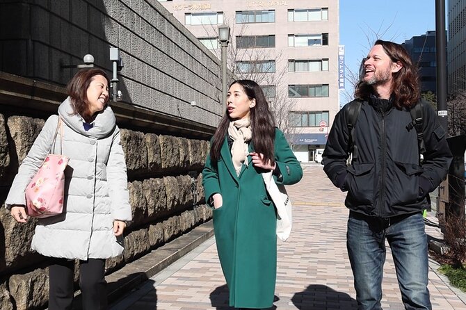 Tokyo's Imperial Palace & Nihonbashi Tour - Nihonbashi: from old highway start to modern shopping streets