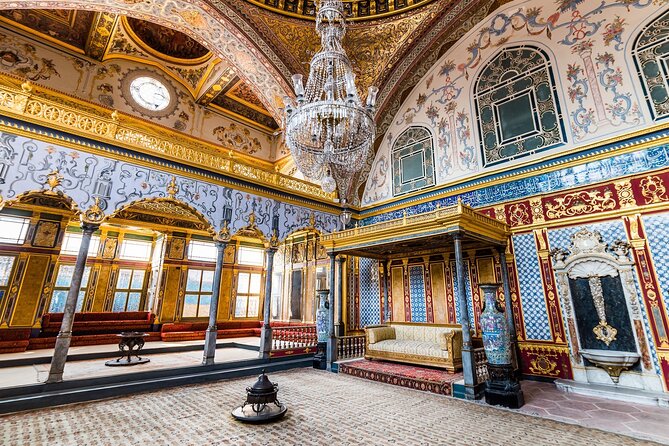 Topkapi Palace and Harem Guided tour with Skip-the-Line Tickets - Key Highlights Worth Your Time